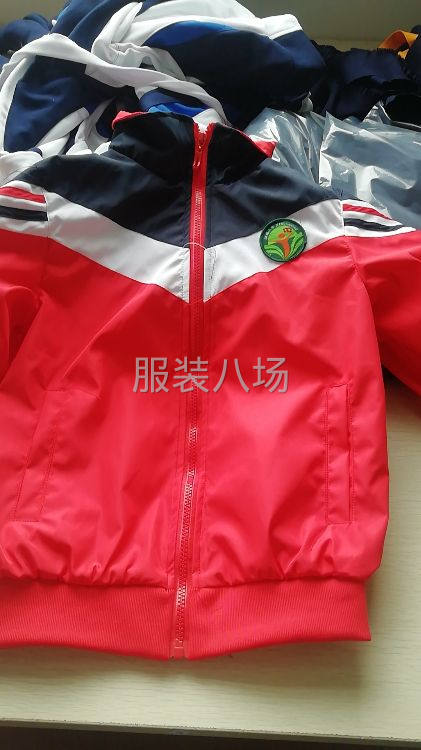 锁校服四线临工两名               质检一名 地-第1张图片