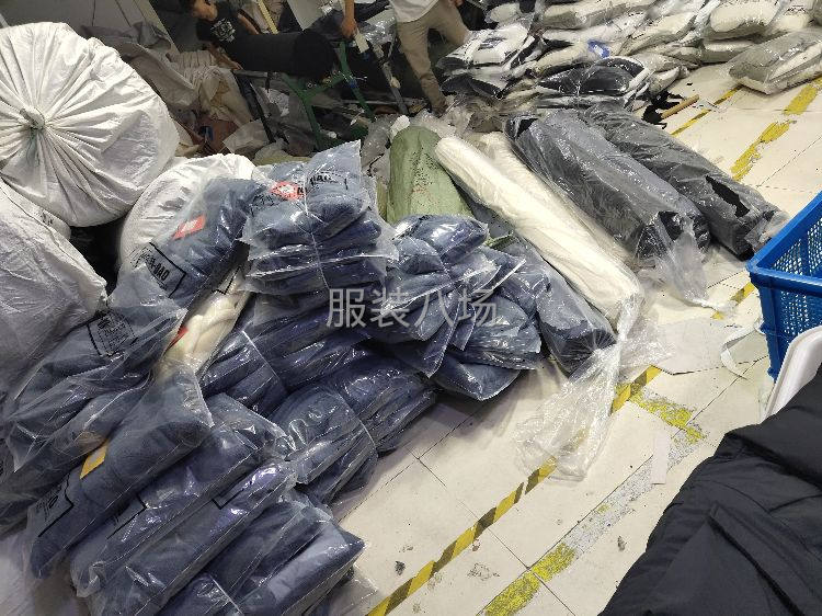 招整件车位-第4张图片