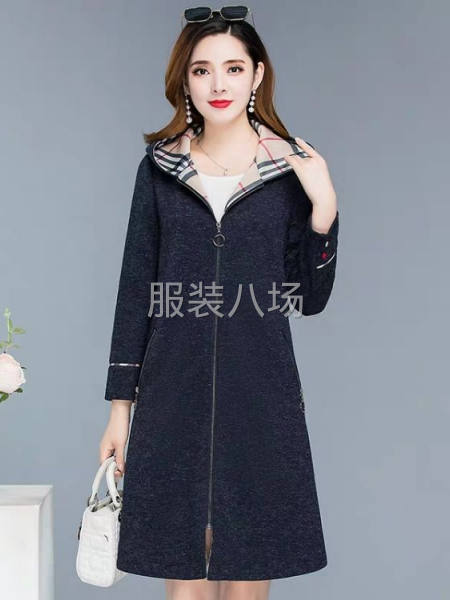 武汉品牌女装批发货源品牌折扣服装-第9张图片