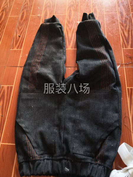 夫妻对专接童裤衣服外发，质量绝对保证，工价可观。-第1张图片