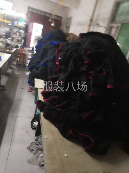鑫亿特服装厂 招聘 熟练缝纫机工-第7张图片