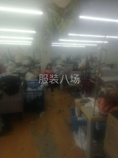 承接针织卫衣-第2张图片