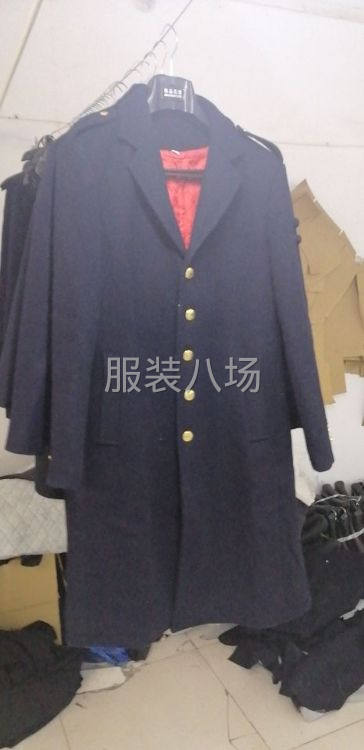 新鄭市龍湖鎮(zhèn)侯莊村謙之鶴服飾-第5張圖片