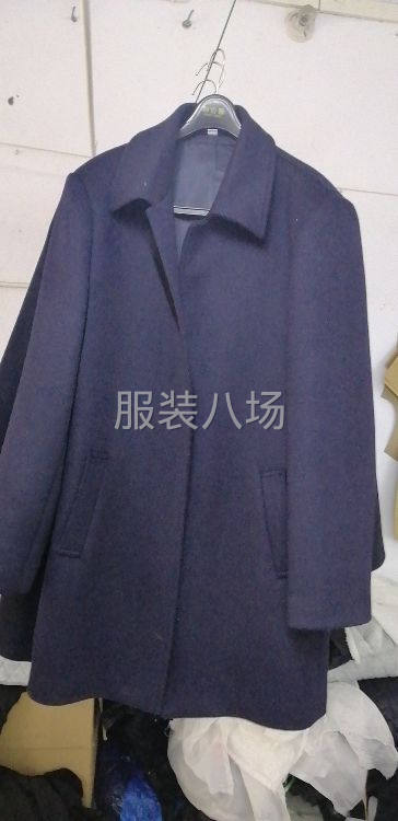 新鄭市龍湖鎮(zhèn)侯莊村謙之鶴服飾-第4張圖片