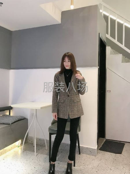 女裝小西裝外發-第3張圖片