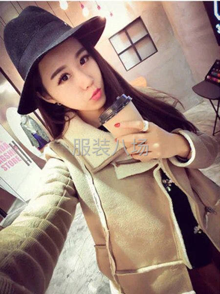 女装批发物美价廉-第1张图片