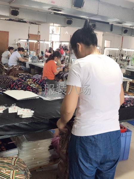 女装一条龙制衣厂加工诚寻长期合作客户-第1张图片