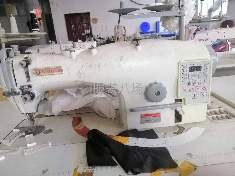 急转服装厂-第2张图片