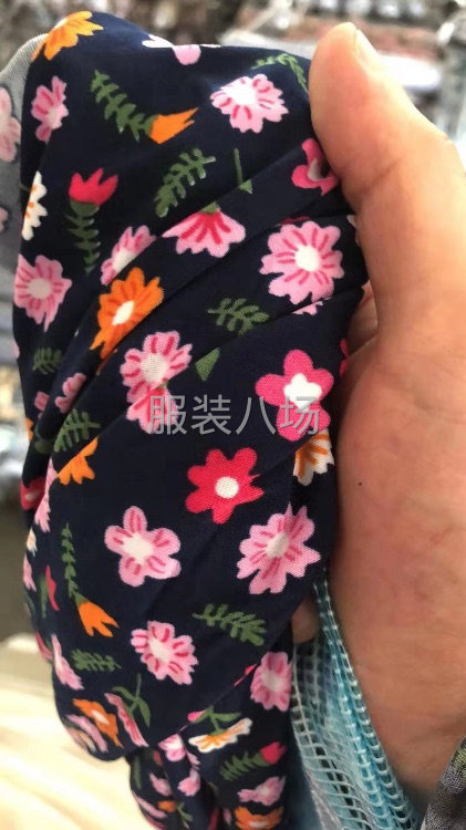 回收库存面料-第1张图片