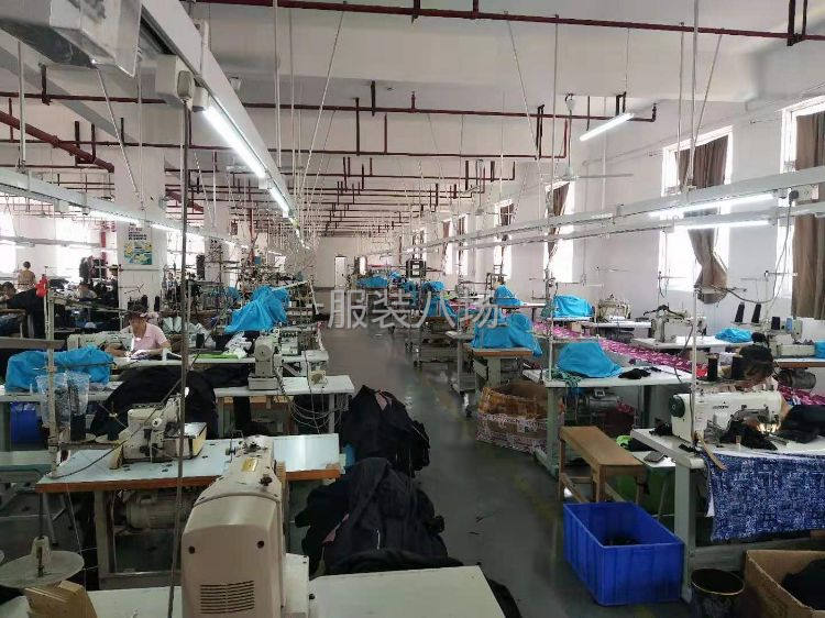 本厂二十四个车位，质量上乘，常年承接来料加工-第1张图片