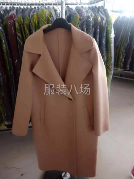 大量批发双面呢大衣-第1张图片
