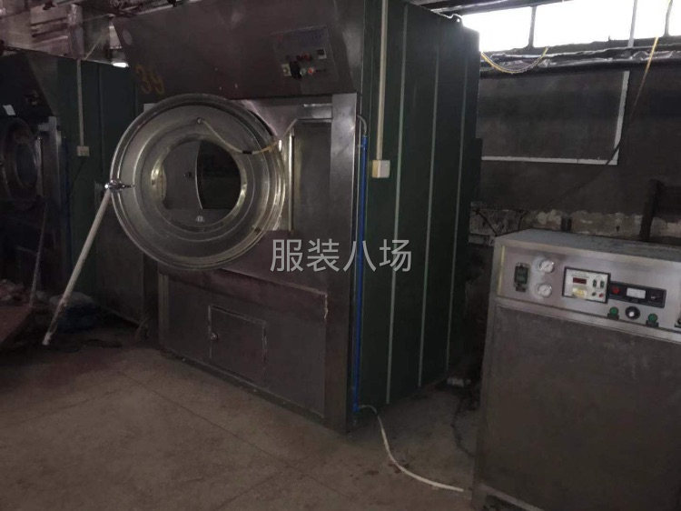 大量同心牌服装洗水机械设备现场出售！-第5张图片