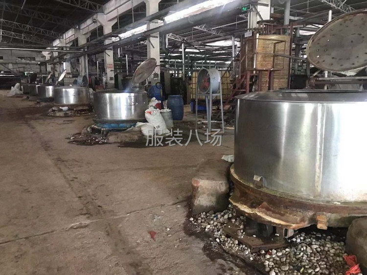 大量同心牌服装洗水机械设备现场出售！-第7张图片