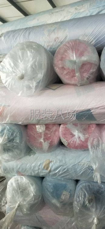 天丝面料大量处理，纯棉印花，60支贡缎合同漂白面料，做床品的-第5张图片