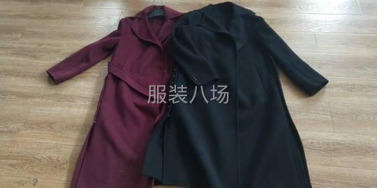 undefined - 本厂有女装双面昵羊毛大衣500件，年底清仓，全清价150， - 图1