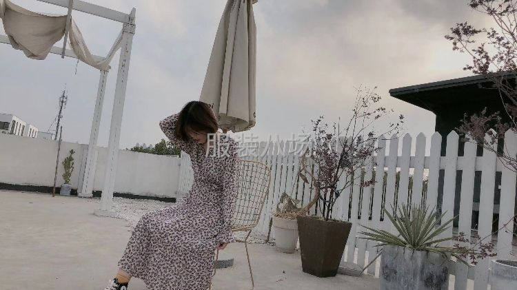 大码女装批发，拼单一件拿货 在家就可以看货拿-第2张图片