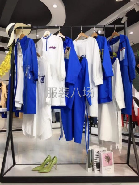 品牌女装折扣精品组货－【赢画】-第7张图片