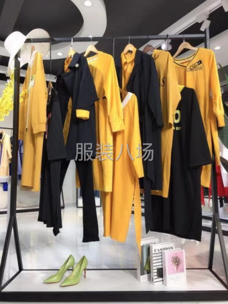 品牌女装折扣精品组货－【赢画】-第8张图片