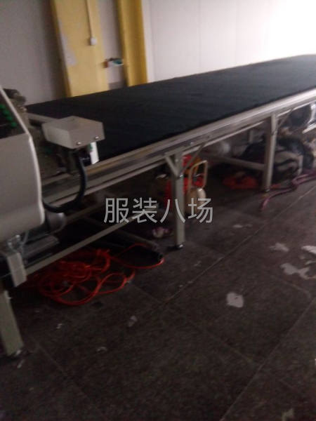 服装裁剪室，裁剪来聊料裁剪，上门裁剪价格公到道，干活认真仔细-第1张图片