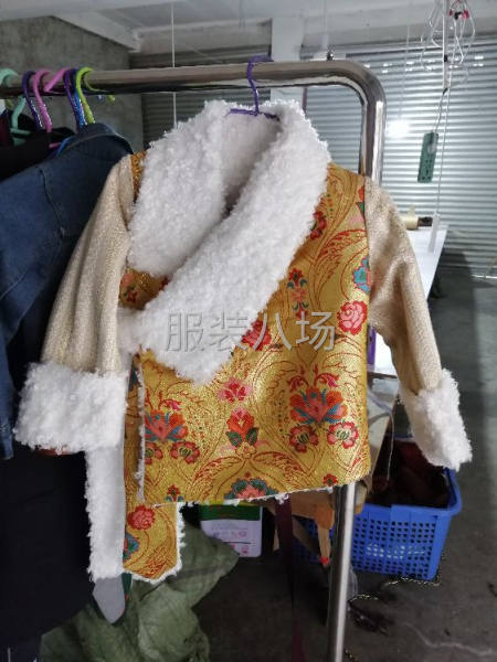 常年承接各校服，制服，工作服-第2张图片