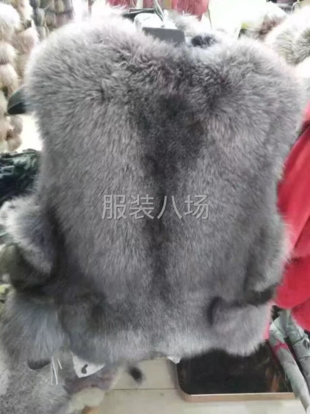 大连皮草加工中心 本工厂长年承接皮草加工或者买料加工：毛领-第4张图片