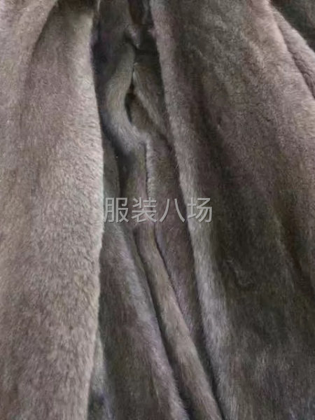 大连皮草加工中心 本工厂长年承接皮草加工或者买料加工：毛领-第5张图片