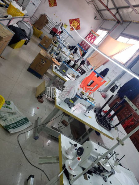 承接短袖卫衣卫裤校服四针六线加工-第2张图片