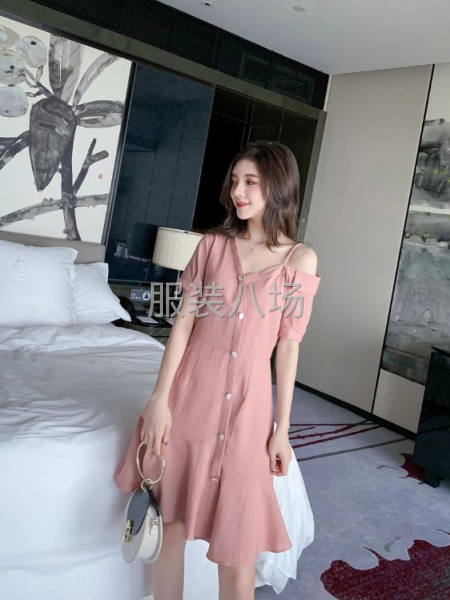 复古桔梗露肩连衣裙女收腰显瘦气质-第6张图片