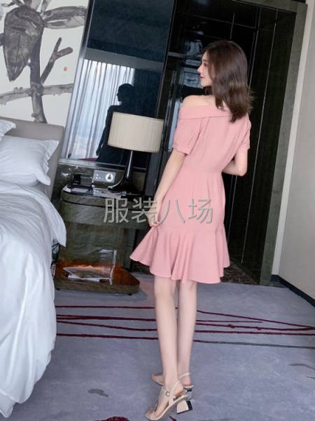 复古桔梗露肩连衣裙女收腰显瘦气质-第7张图片