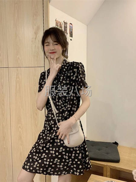 法式桔梗高腰很仙的碎花连衣裙夏款显瘦-第4张图片