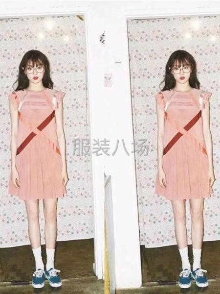 收腰显瘦冷淡风极简连衣裙夏季-第4张图片