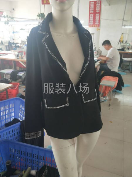 我们是郑州市龙湖镇于寨村的服装加工厂！想找真心真意的老板们合-第2张图片