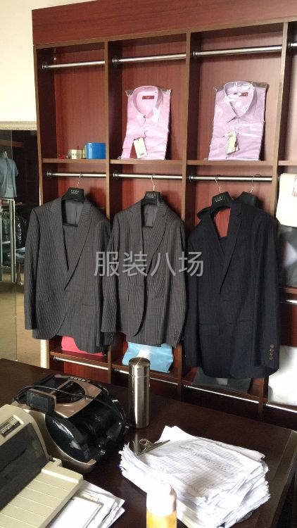 急招缝纫工车工小烫后道锁订包吃住-第6张图片
