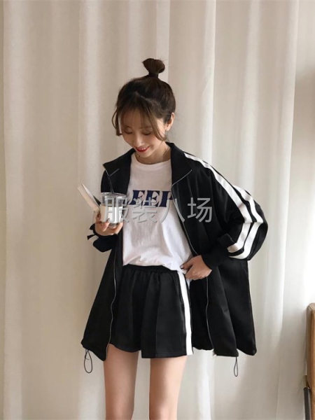 承接梭織外套，風(fēng)衣外套，棉服，防曬服等等-第8張圖片