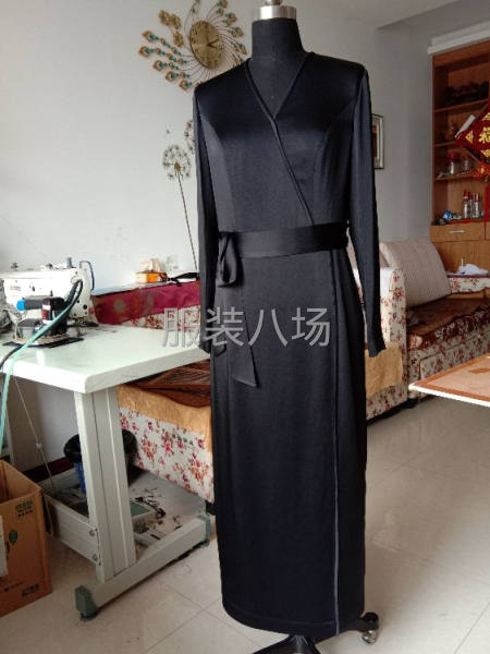 伊人服裝車縫工作室承接網單、商場貨小單加工-第2張圖片