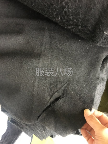 毛呢面料便宜處理。需要的聯(lián)系-第2張圖片
