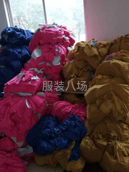 服装清加工，本厂专业加工针织男女套装，儿童套装和表演服-第2张图片