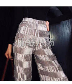 undefined - 虎门压褶厂压皱压折 承接:各类服装 面料 皮革 各种花型压褶 - 图6