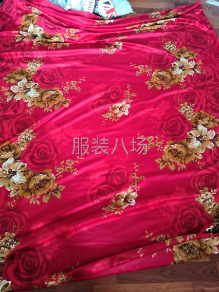 包邊法蘭絨毛毯-第8張圖片