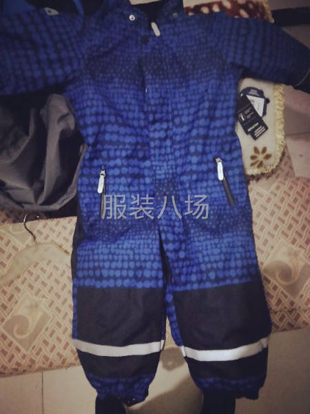 加工棉衣，派克服，校服，裤子-第1张图片
