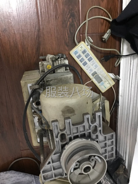 捷克电脑显示屏转让-第1张图片