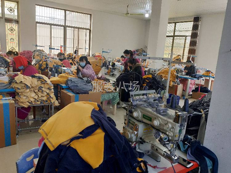 枣庄依顺服装承接服装加工-第1张图片