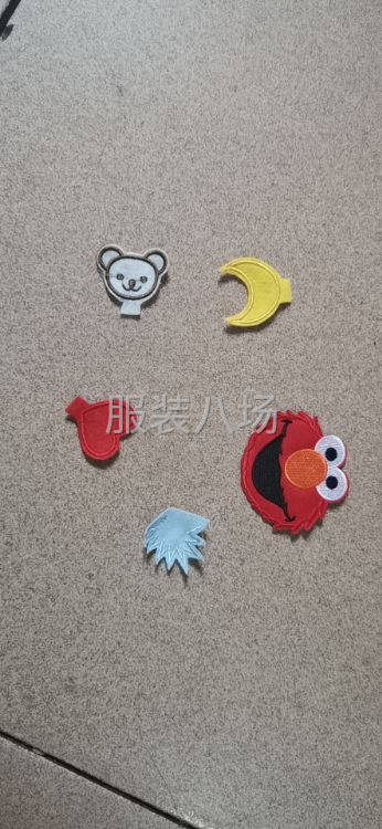 专业各种服装，鞋片，手袋，皮包，绣花加工-第1张图片