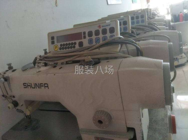 電腦平機八成新-第1張圖片