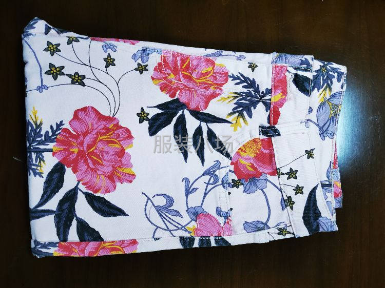 广东省佛山市顺德区逸典服装有限公司-第7张图片