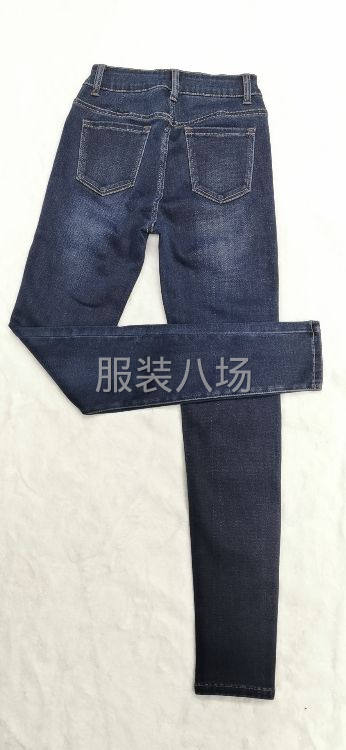 广东省佛山市顺德区逸典服装有限公司-第2张图片