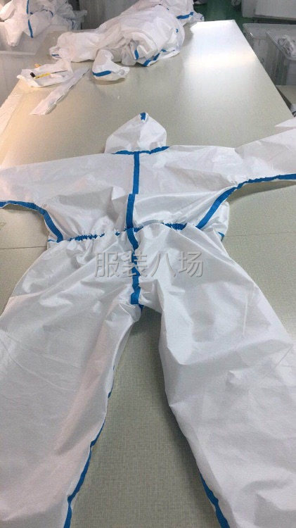 团队包整件压胶防护服，平车锁边都行-第1张图片