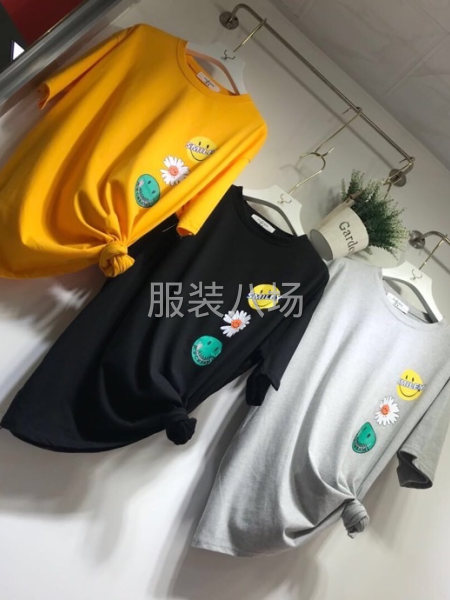 18一件；200件起批  高品质女装长款体恤  总共有一千多-第7张图片