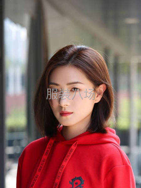 十来个工人女装加工-第1张图片