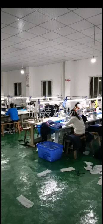 多菲爾制衣廠誠尋時裝網(wǎng)店、品牌老板下訂單 ，歡迎來電-第1張圖片